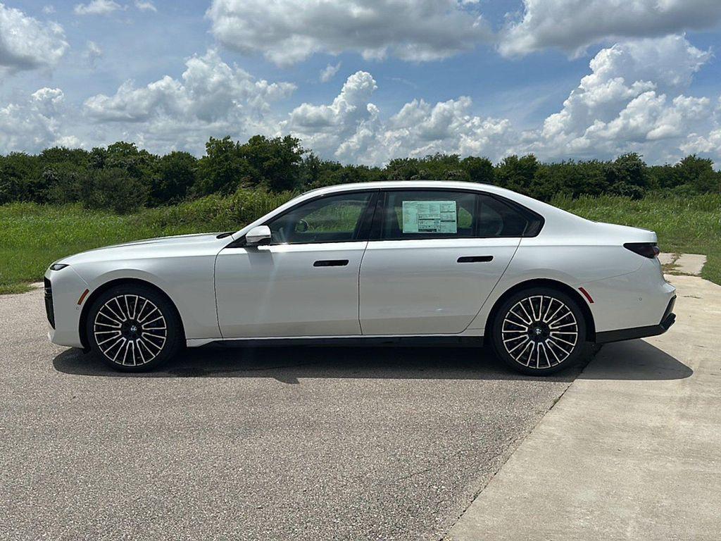 new 2025 BMW 760 car, priced at $133,815