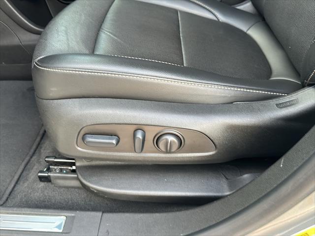 used 2023 GMC Acadia car, priced at $28,999