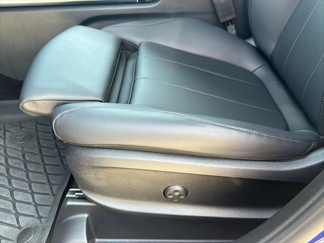 used 2021 Mercedes-Benz GLB 250 car, priced at $27,495