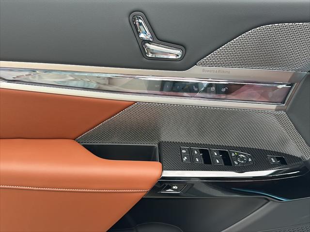 new 2025 BMW i7 car, priced at $121,175