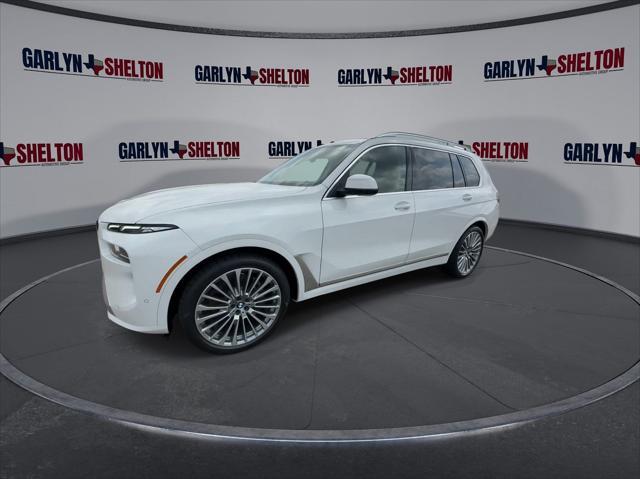 new 2025 BMW X7 car, priced at $91,175