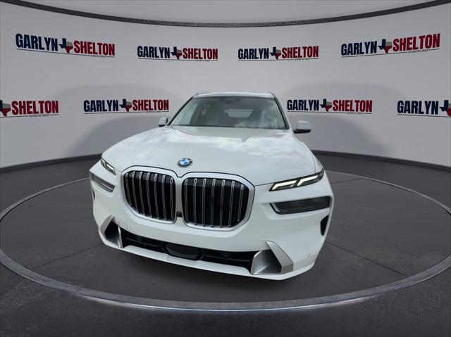 new 2025 BMW X7 car, priced at $91,175