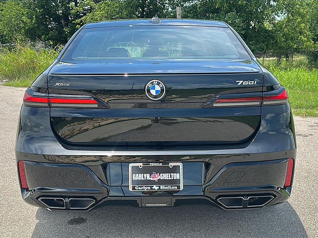 new 2025 BMW 760 car, priced at $130,570