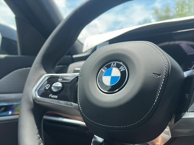 new 2025 BMW 760 car, priced at $130,570