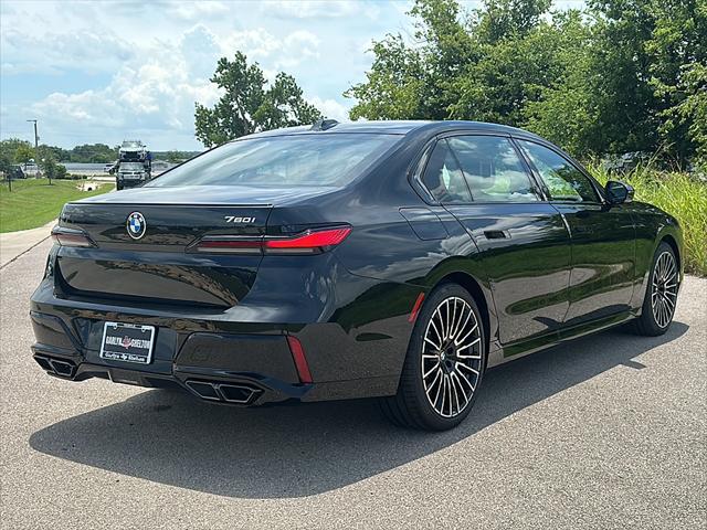 new 2025 BMW 760 car, priced at $130,570