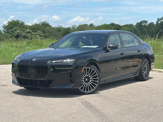 new 2025 BMW 760 car, priced at $130,570