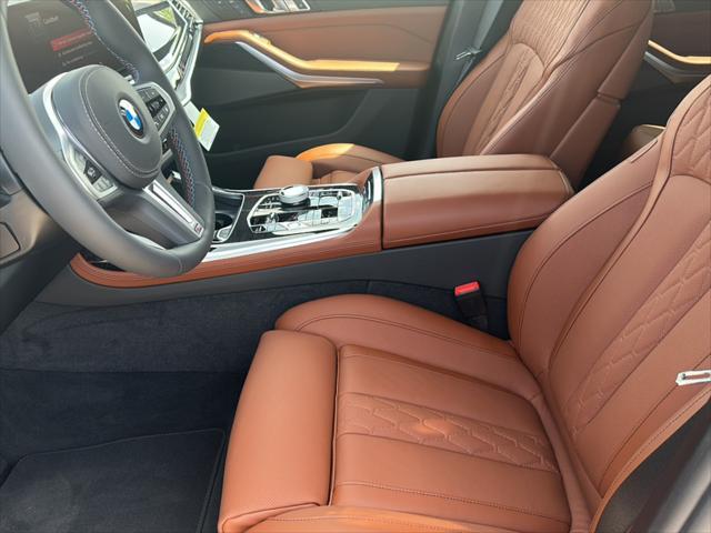 new 2025 BMW X7 car, priced at $122,975