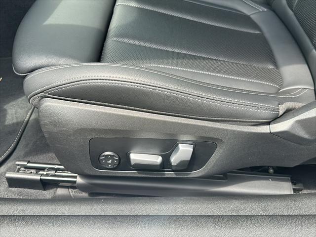 used 2023 BMW M440 car, priced at $53,995