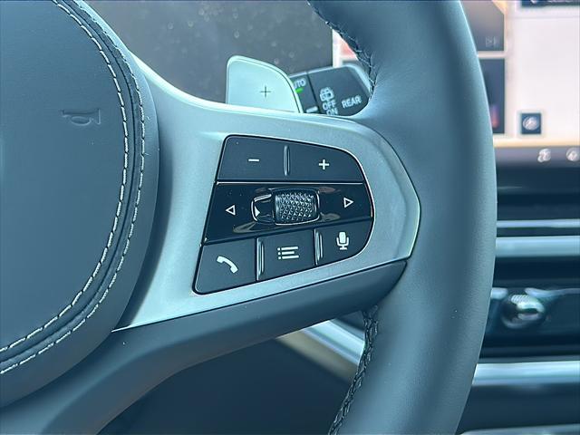 new 2025 BMW X7 car, priced at $95,375