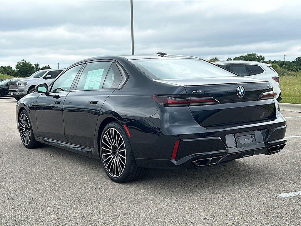new 2025 BMW 760 car, priced at $133,455