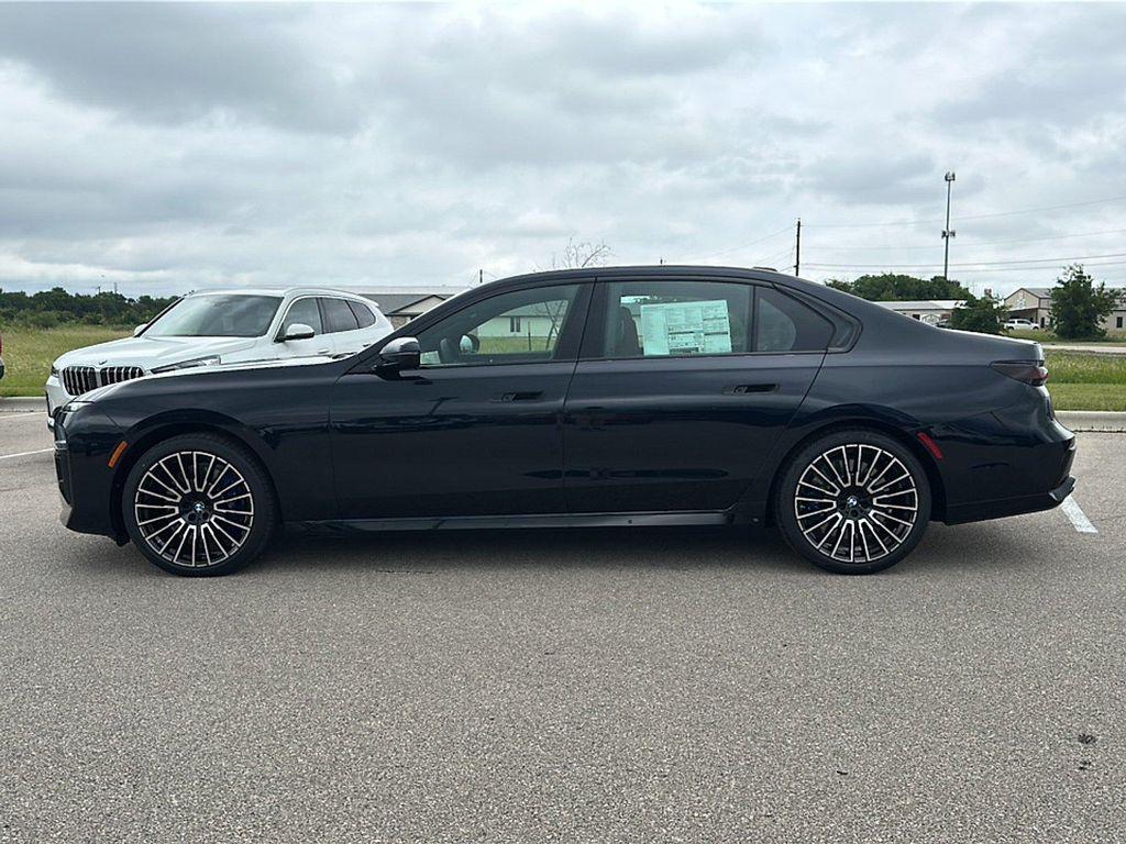 new 2025 BMW 760 car, priced at $133,455