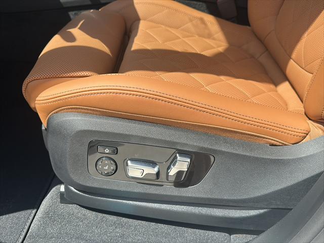 new 2026 BMW X7 car, priced at $91,665
