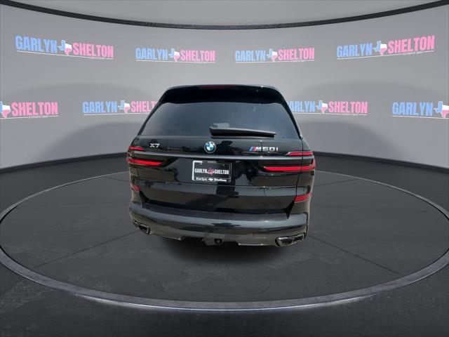 new 2025 BMW X7 car, priced at $120,025