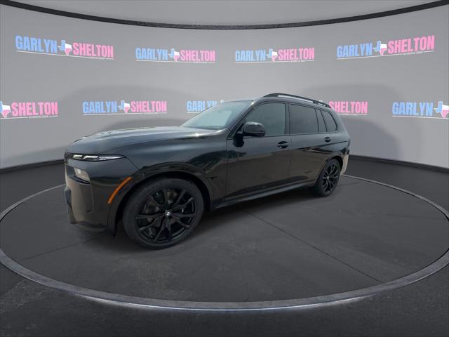 new 2025 BMW X7 car, priced at $120,025