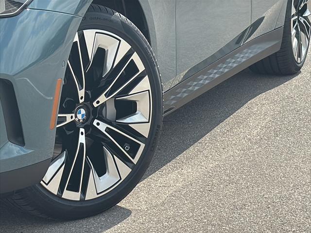 new 2025 BMW 530 car, priced at $64,025