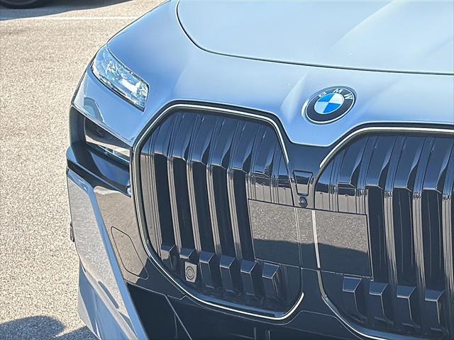 new 2025 BMW 760 car, priced at $132,320