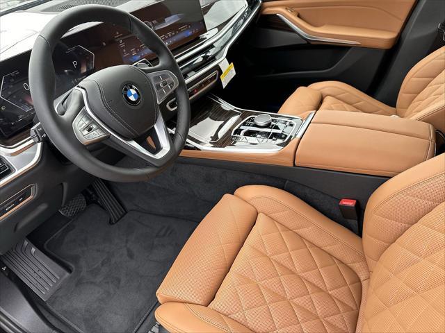 new 2025 BMW X7 car, priced at $91,995