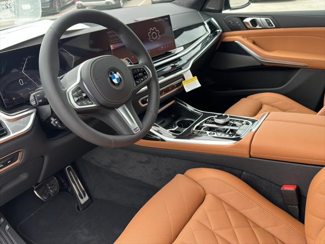 new 2025 BMW X7 car, priced at $100,825
