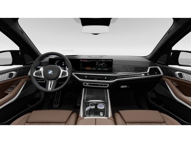 new 2026 BMW X7 car, priced at $120,265