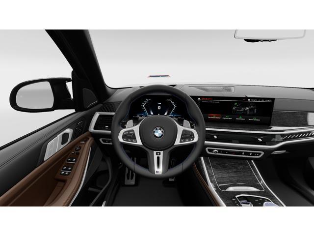 new 2026 BMW X7 car, priced at $120,265