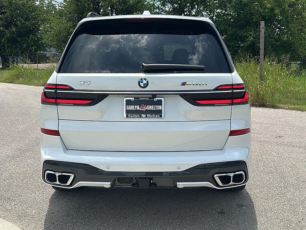 new 2026 BMW X7 car, priced at $120,265