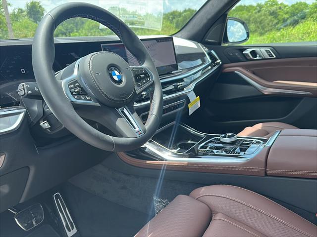 new 2026 BMW X7 car, priced at $120,265