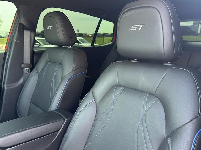 used 2024 Buick Envista car, priced at $28,000