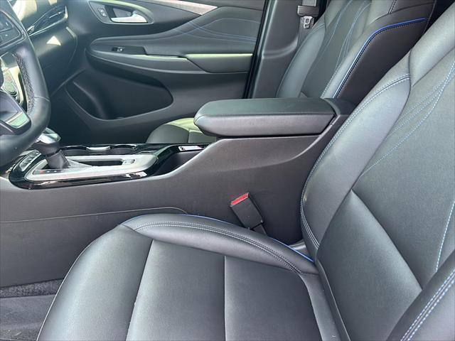used 2024 Buick Envista car, priced at $28,000