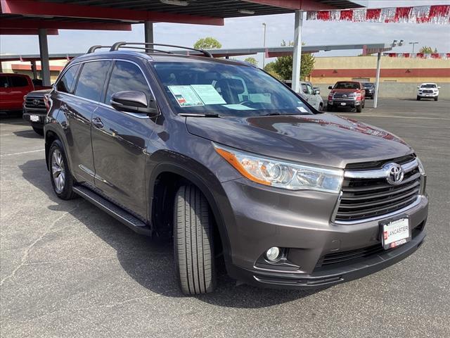 used 2014 Toyota Highlander car, priced at $18,599