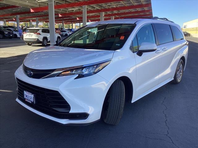 used 2024 Toyota Sienna car, priced at $46,877