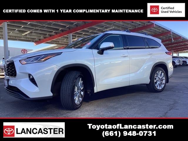 used 2022 Toyota Highlander Hybrid car, priced at $43,899