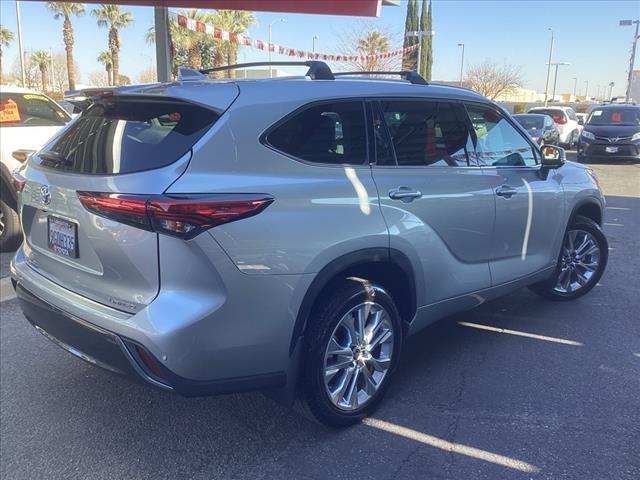 used 2023 Toyota Highlander car, priced at $38,998