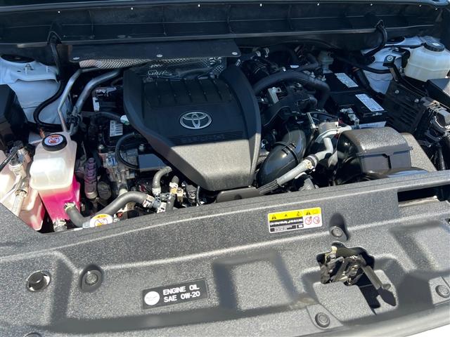 used 2023 Toyota Highlander car, priced at $39,498