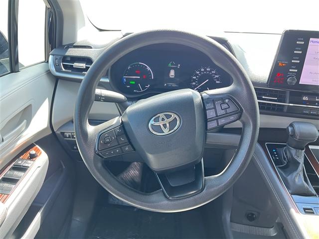 used 2024 Toyota Sienna car, priced at $40,898