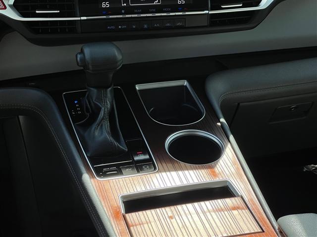 used 2024 Toyota Sienna car, priced at $40,898