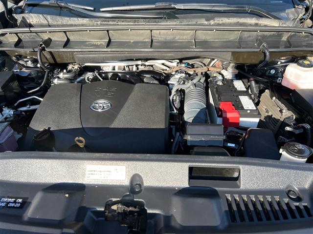 used 2022 Toyota Highlander car, priced at $29,992
