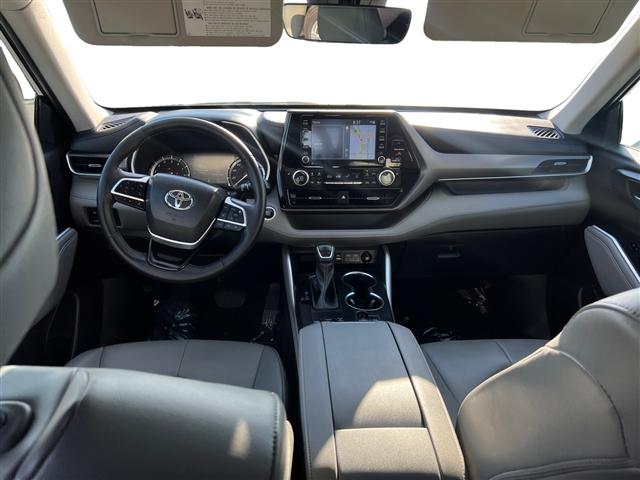 used 2022 Toyota Highlander car, priced at $29,992