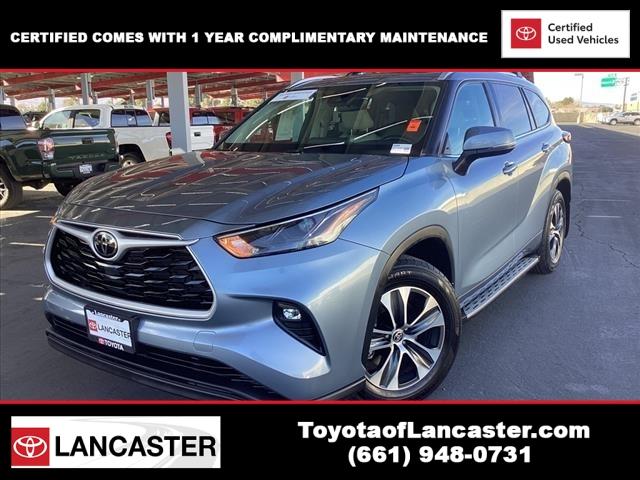 used 2022 Toyota Highlander car, priced at $31,487