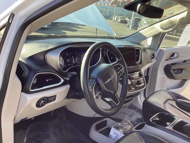 used 2022 Chrysler Pacifica car, priced at $27,455