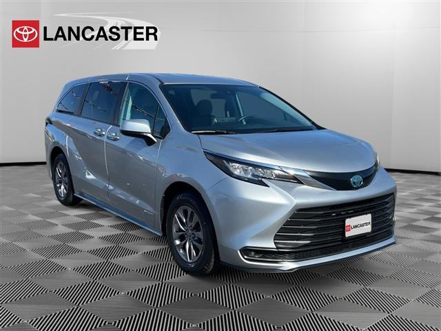 used 2021 Toyota Sienna car, priced at $39,798