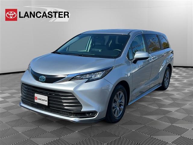 used 2021 Toyota Sienna car, priced at $39,798
