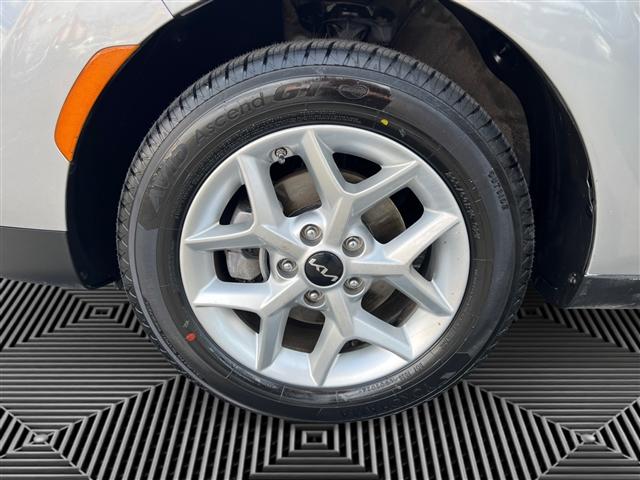 used 2023 Kia Soul car, priced at $16,108