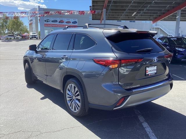 used 2021 Toyota Highlander Hybrid car, priced at $42,622