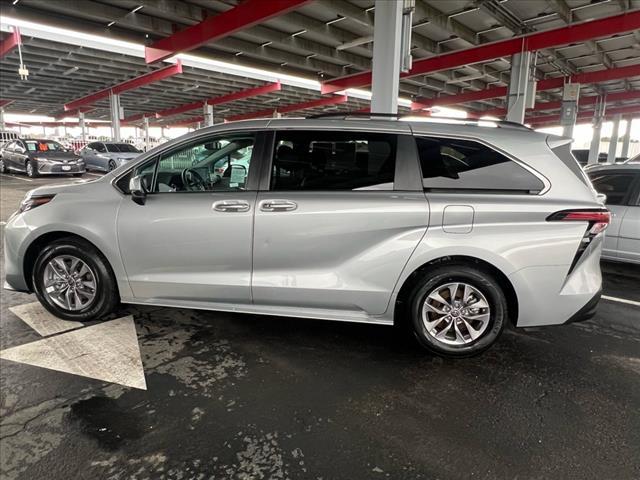 used 2023 Toyota Sienna car, priced at $41,998