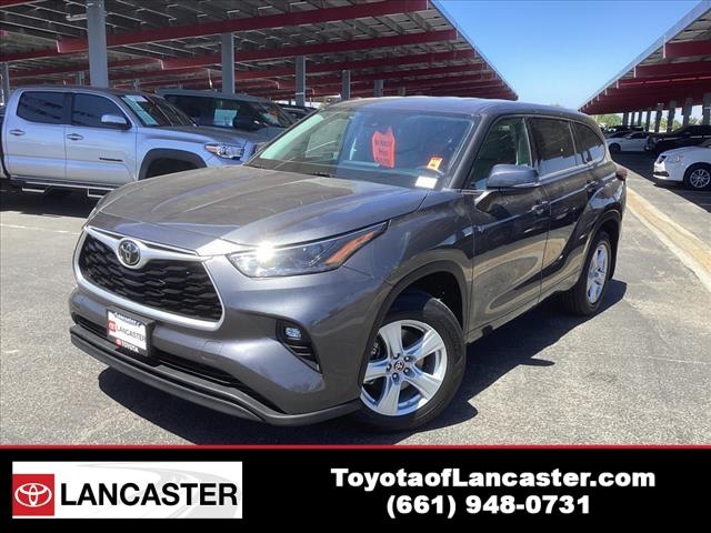 used 2021 Toyota Highlander car, priced at $28,955