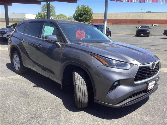 used 2021 Toyota Highlander car, priced at $28,955