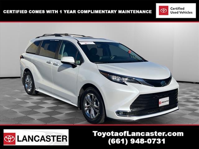 used 2022 Toyota Sienna car, priced at $39,998