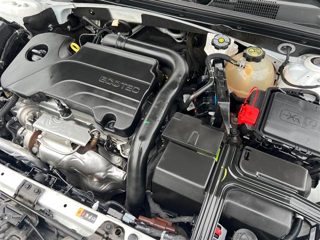 used 2024 Chevrolet Malibu car, priced at $18,998