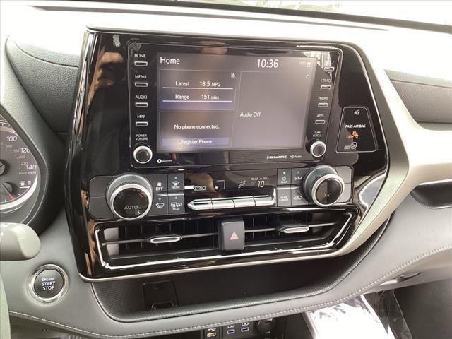 used 2022 Toyota Highlander car, priced at $33,998