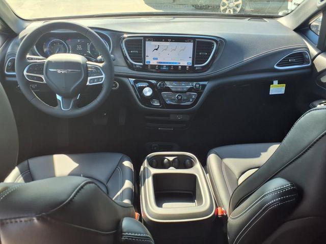 new 2026 Chrysler Pacifica car, priced at $45,452